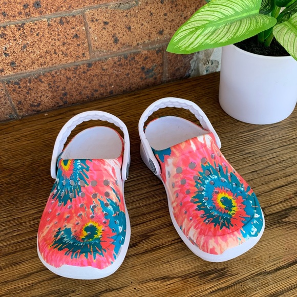 joybees Other - Joybees tiedye clogs size 8/9